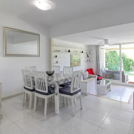 Apartment Hauzify I Orquidies