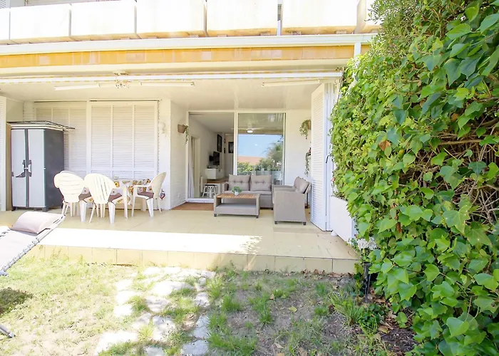 Hauzify I Orquidies 플라티야 다로