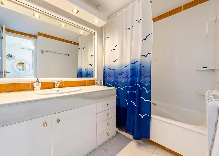 Hauzify I Orquídies Apartment *