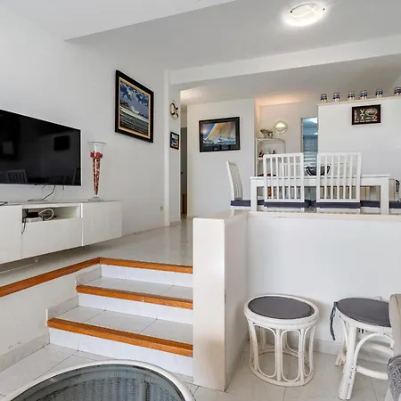 Apartment Hauzify I Orquidies *